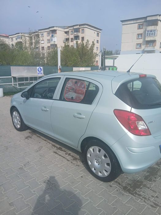 Opel Corsa 1.2 benzina