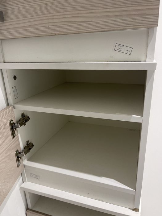 Продаю тумбы тумбочки