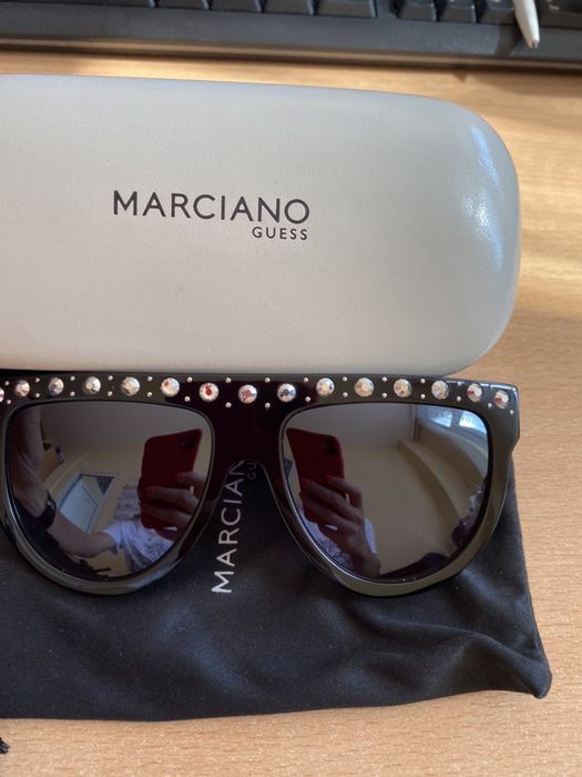 Оригинални слънчеви очила Guess by marciano
