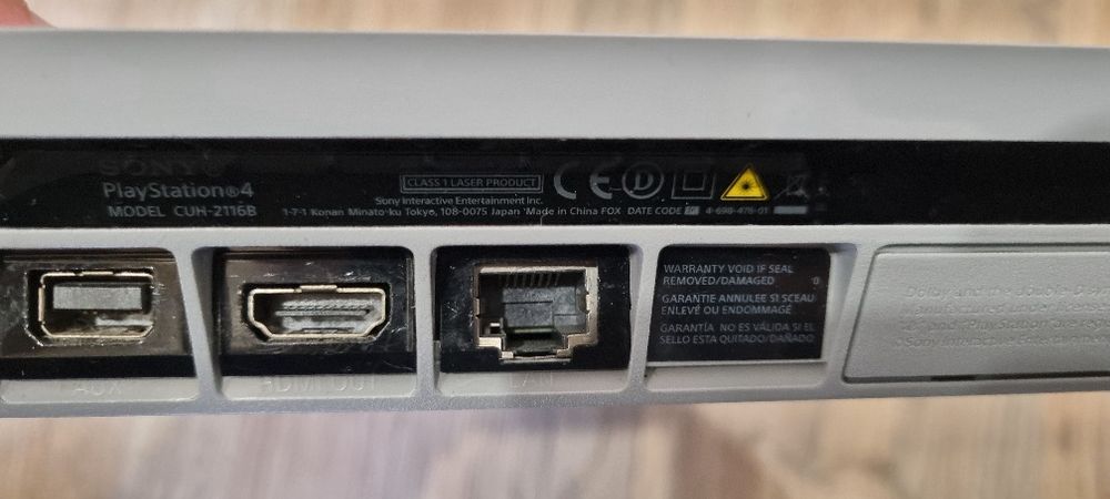 Playstation 4 1 tb gold hen перфектен