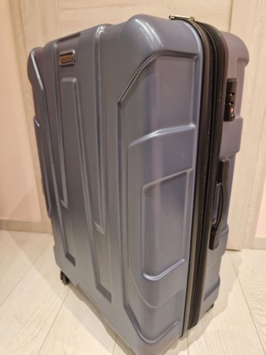 Чисто нов  куфар на Samsonite - 76 см