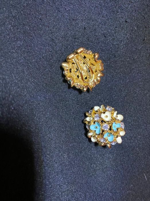 Продам серьги-клипсы