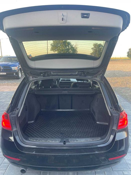 BMW 320 D TOURING 2013 / 2.0 Diesel