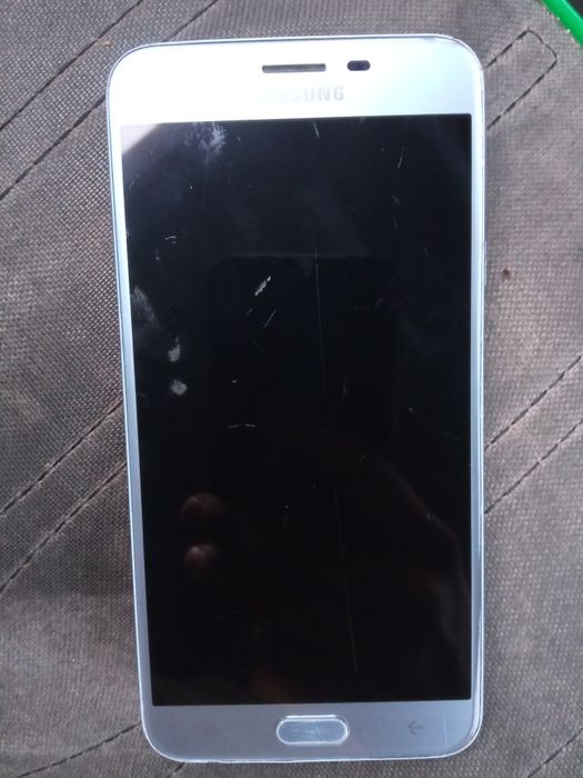 Samsung J7 sptiladi