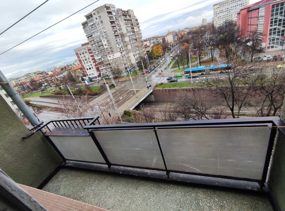 Дава се под наем Тристаен апартамент в София, Център - 84 кв.м за 900 € - Снимка #8