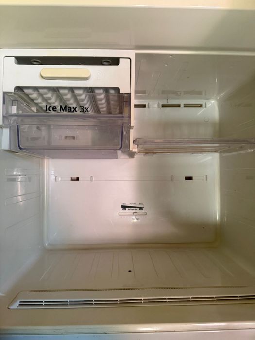 Frigider SAMSUNG NON FROST