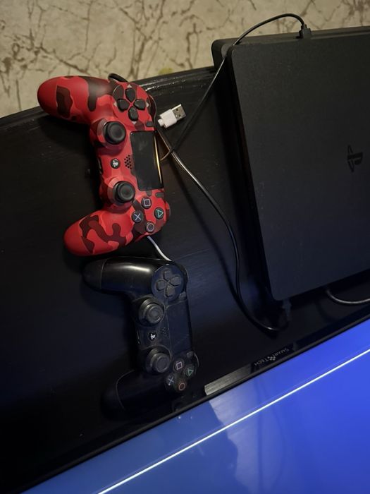 PlayStation4 slim 1TB Ps4