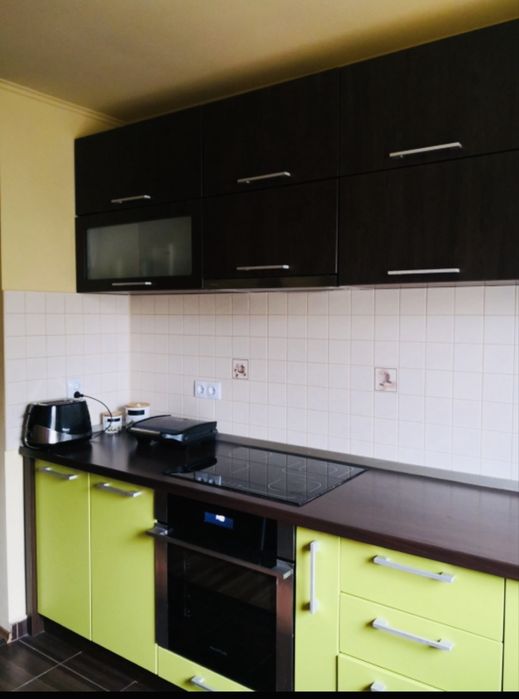 Închiriez apartamet cu 2 camere