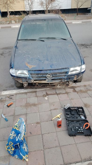 Продам Опель астар