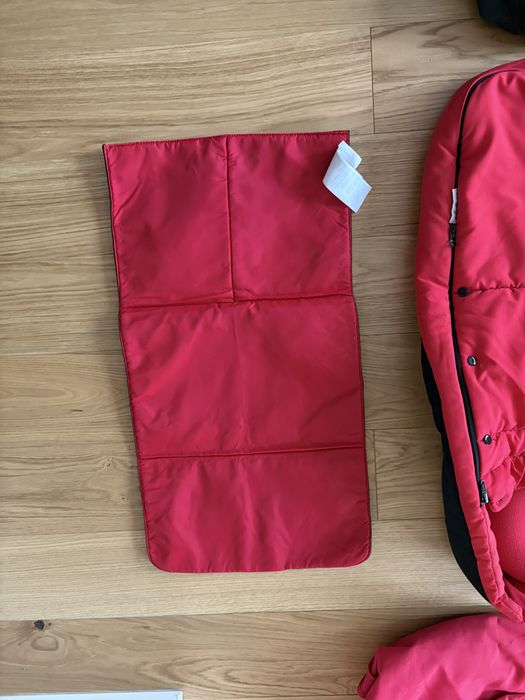 Комплект сенници, чанта, повивалник и чувал Bugaboo Cameleon 3