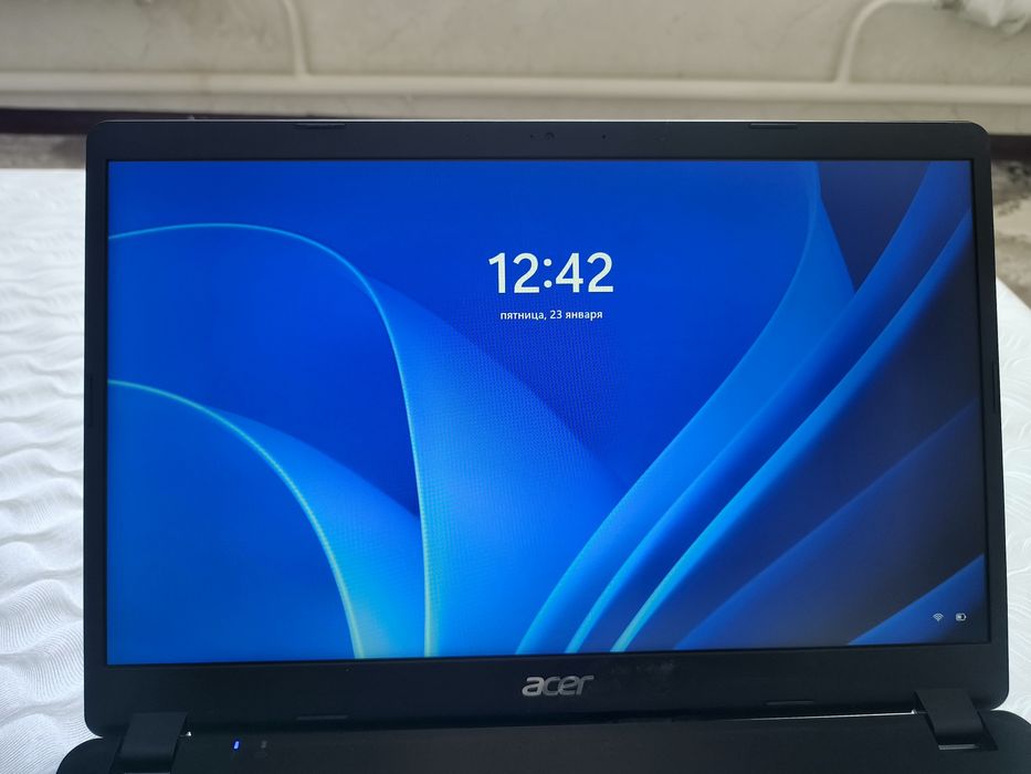 Acer Aspire 3 Core i3, 1TB xotira, 4GB operativ xotira