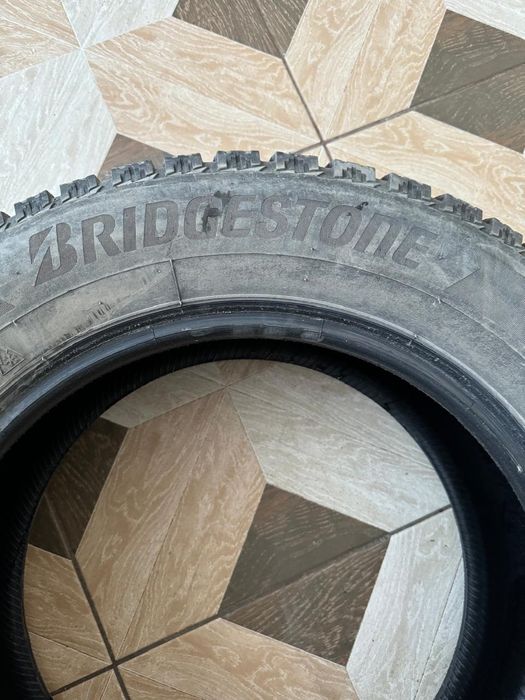 Продам шины, покрышки, боллоны.