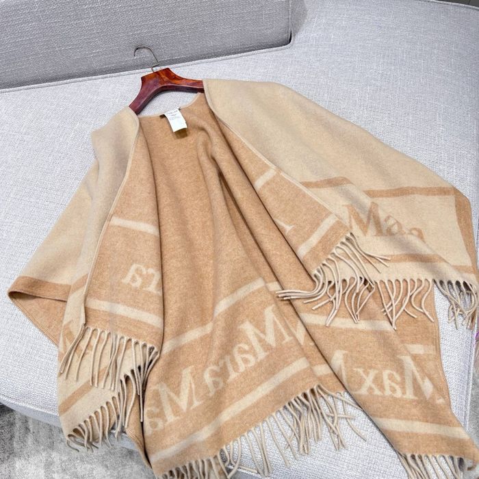 Пончо Max Mara 100% шерсть