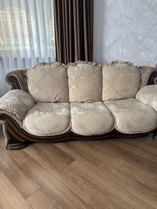Срочно продам комплект диван софа кресло