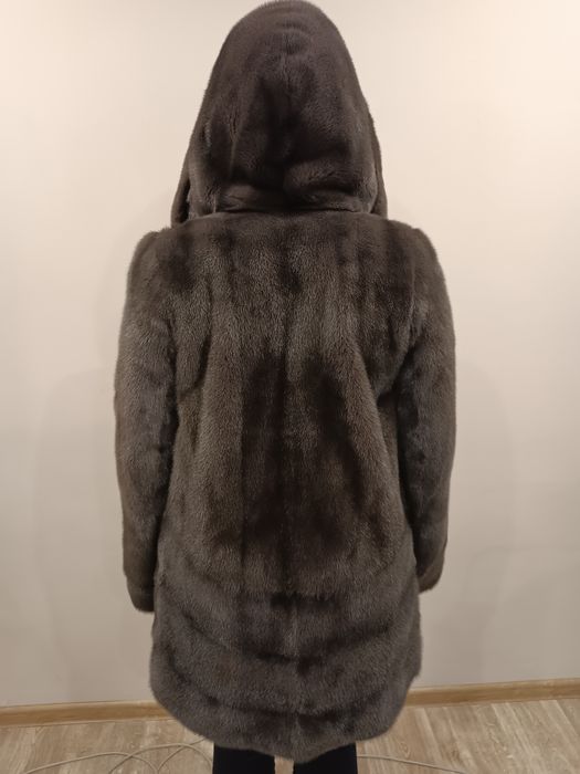 Продам Норковую Шубу.