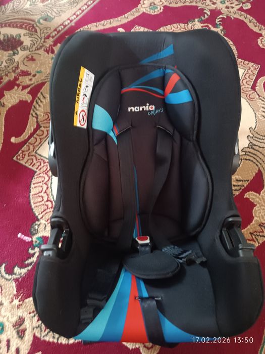 Автокресло продам