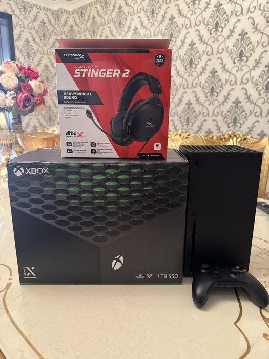 Xbox Series X + HyperX