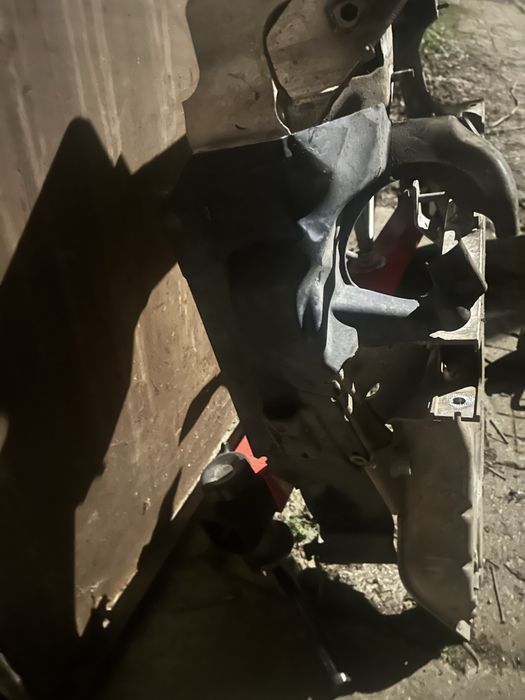 преден мост магаре с пласмасите Е90 Е87 Е91