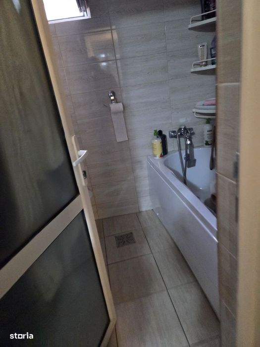 Spatiu Comercial Magazin