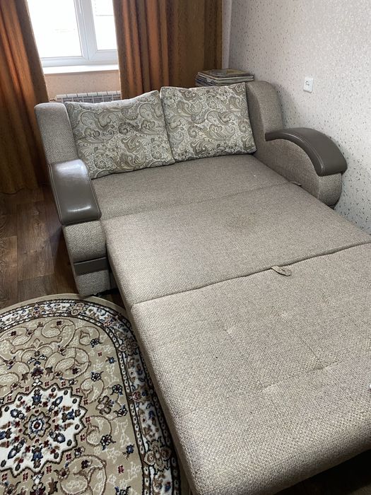Продам диван 1,5м