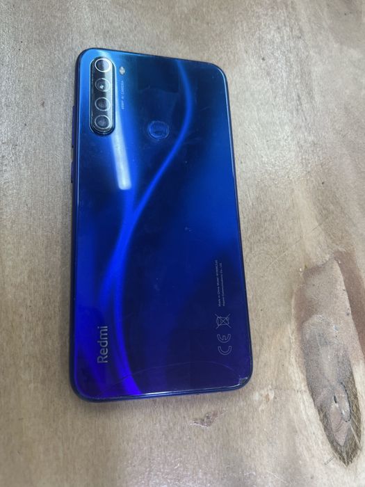 Продаеться буу телефоны