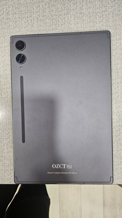 Продам планшет срочно