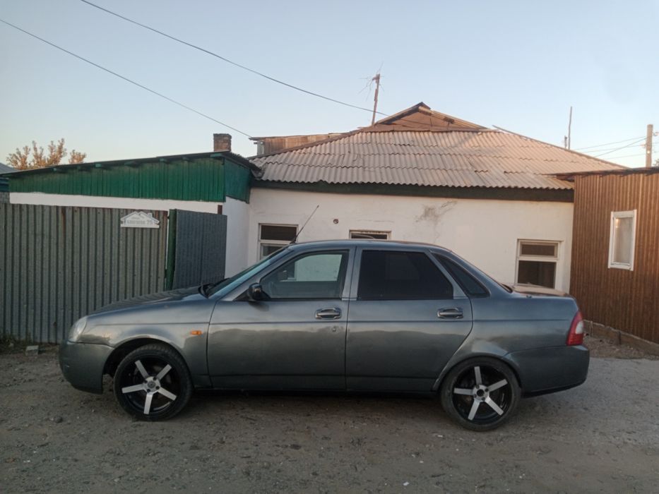 Продам Приора на полном ходу