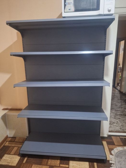 Стеллаж в хорошем состоянии