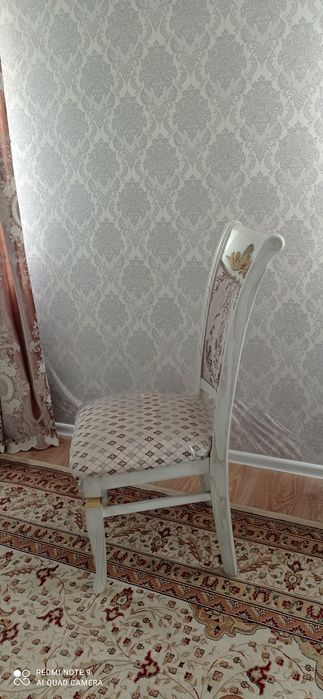 Стулья для гостиной