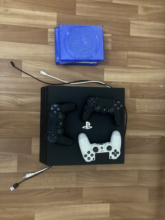 Обменяю Playstation 4 pro 1TB
