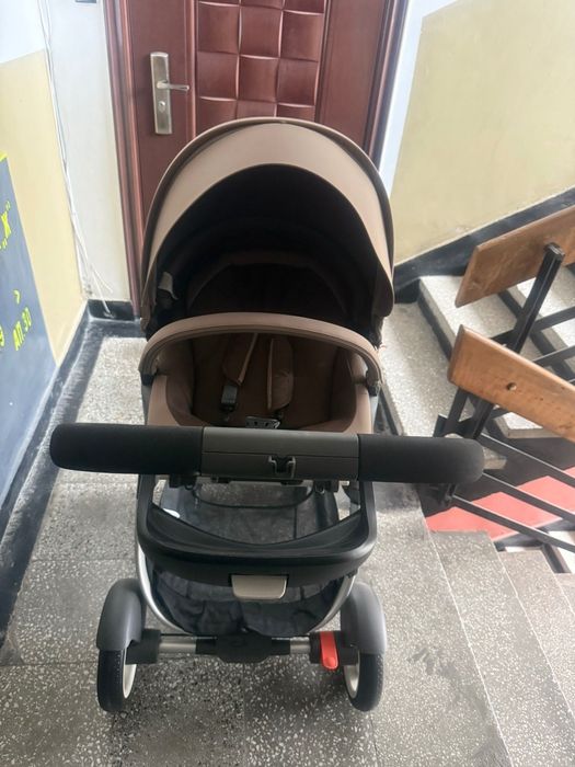 Бебешка количка Stokke