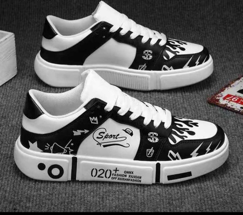 Мужские кроссовки