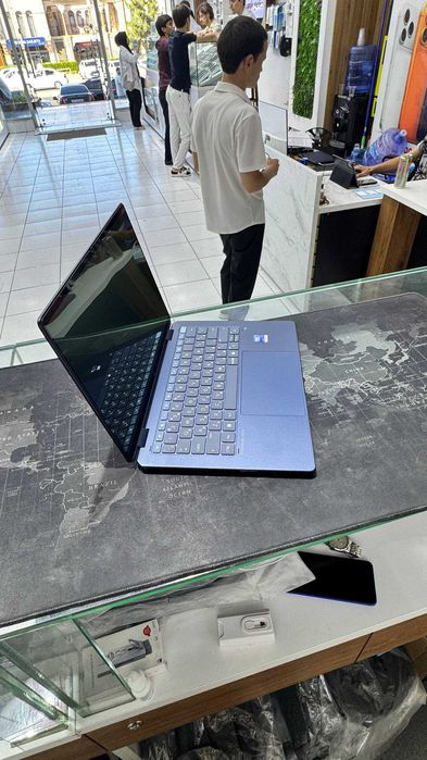 Hp OmniBook Ultra flip