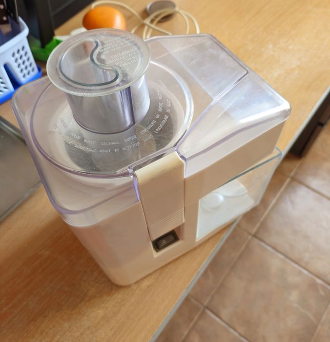 Storcător Fructe și Legume ELIN - Stare Bună de Funcționare