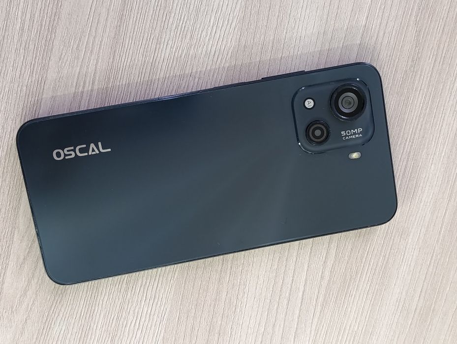 Телефон Oscal c80