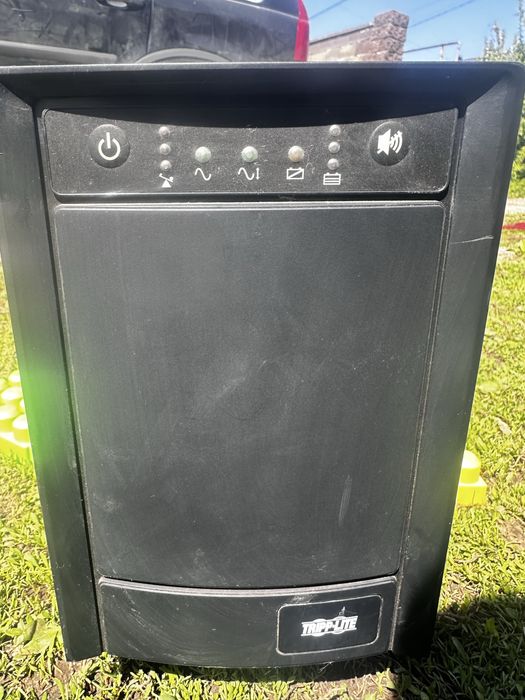 Источник бесперебойного питания