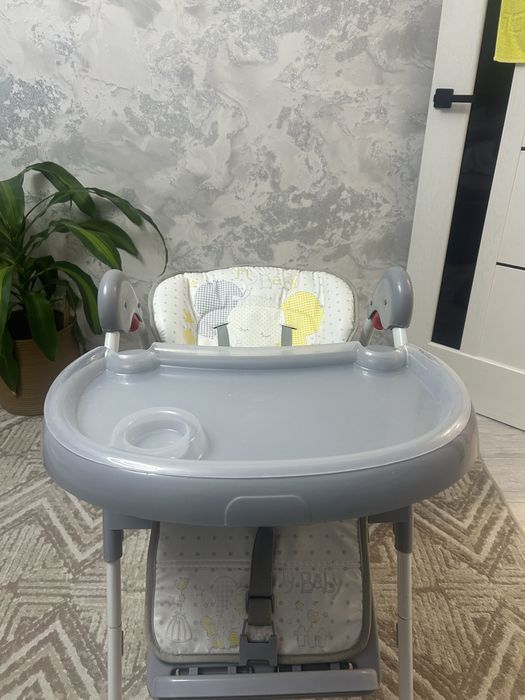 Продам детское кресло для еды!