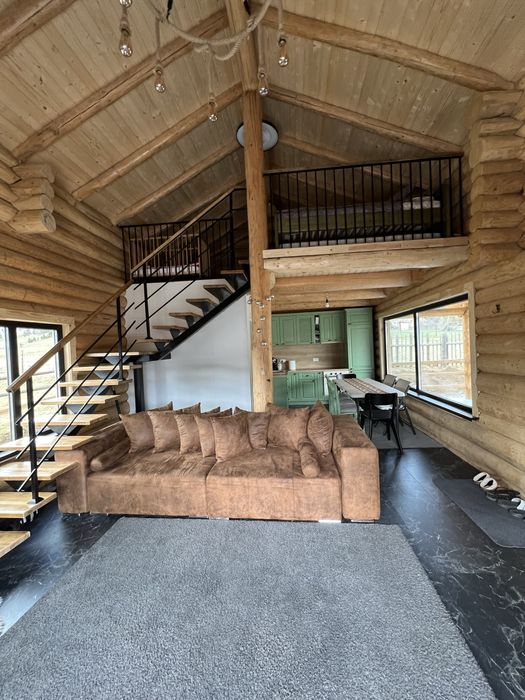 Casa vacanta/ Cabana din lemn rotund (busteni) Ciocanesti, jud. Suceava