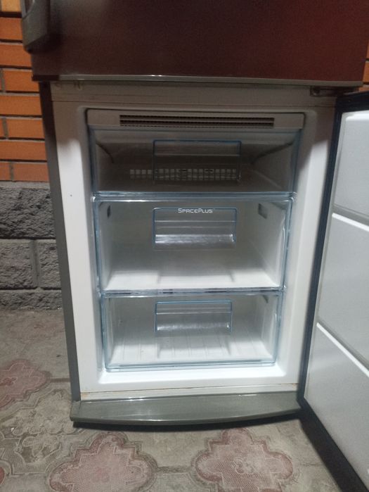 Холодильник  Электролюкс