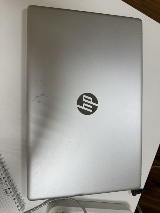 HP ноутбук сатылады