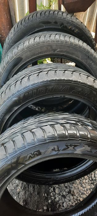 Автошины летние R/18/245/45