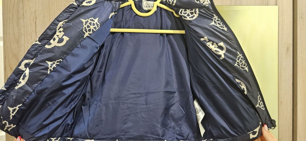 Детско яке Guess