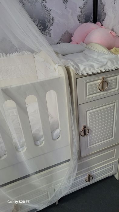 Детский кроват срочна сотилади