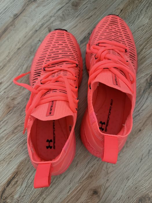 Спортни обувки Under Armour