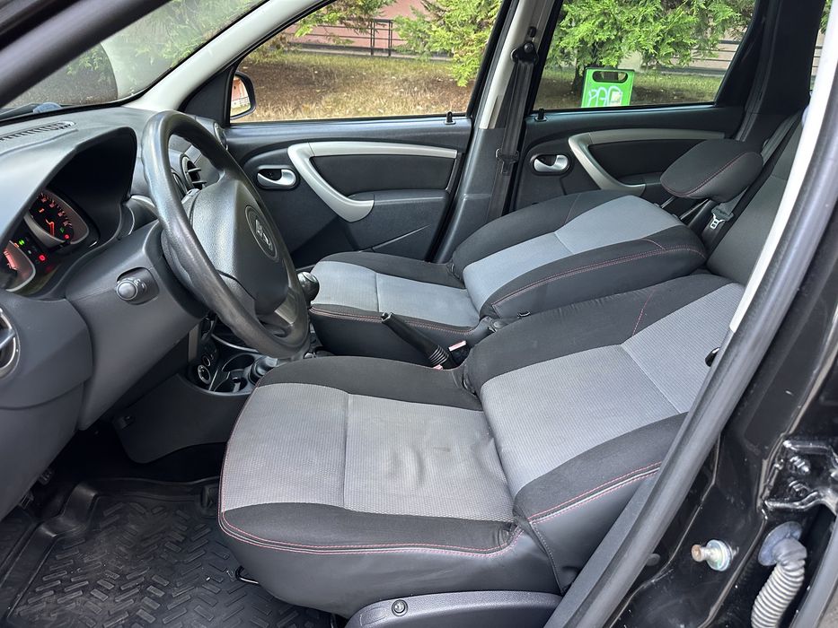 Dacia Duster 1.5 dci. 110 cp. Euro 5. 4x4.