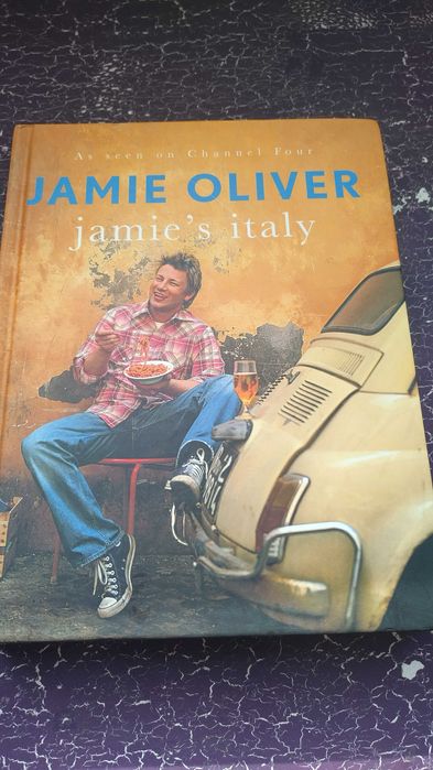 Готварски книги на Джейми Оливър на английски