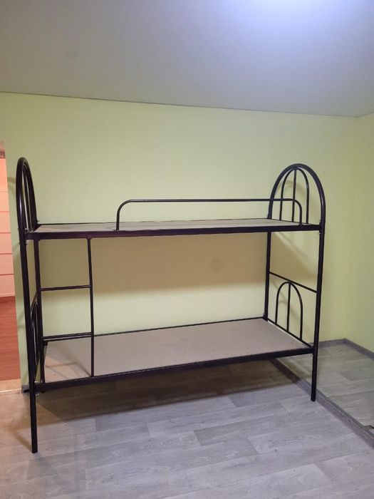 Металлические кровать