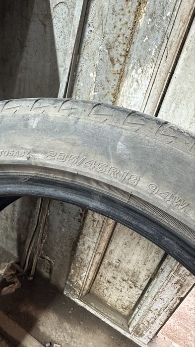 235/45R18 Летняя резина