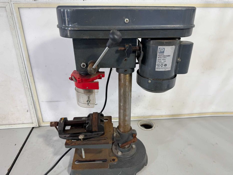 Настолна бормашина - PRO 350 W / 13mm