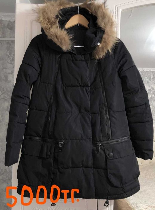 Продам куртку для девочки 12-14 лет